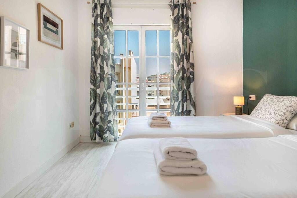 Spacious & Authentic Apartment By Rems Málaga Exterior foto